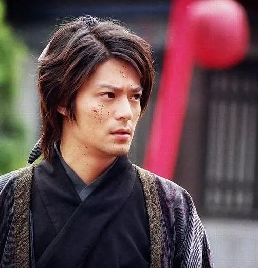 落拓不羁("糙汉风"男星杀出重围:高伟光沧桑,段奕宏