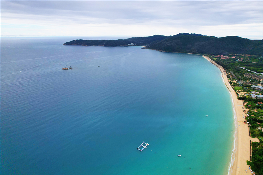 自驾海南，探寻雨林秘境，黎族村落到茶园深处，4天3晚游玩全攻略