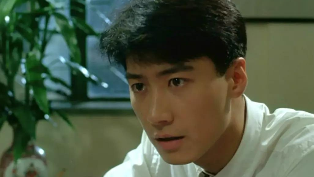 黎明：唱不过张学友，跳不过郭富城，碌碌无为的他凭啥被称为天王