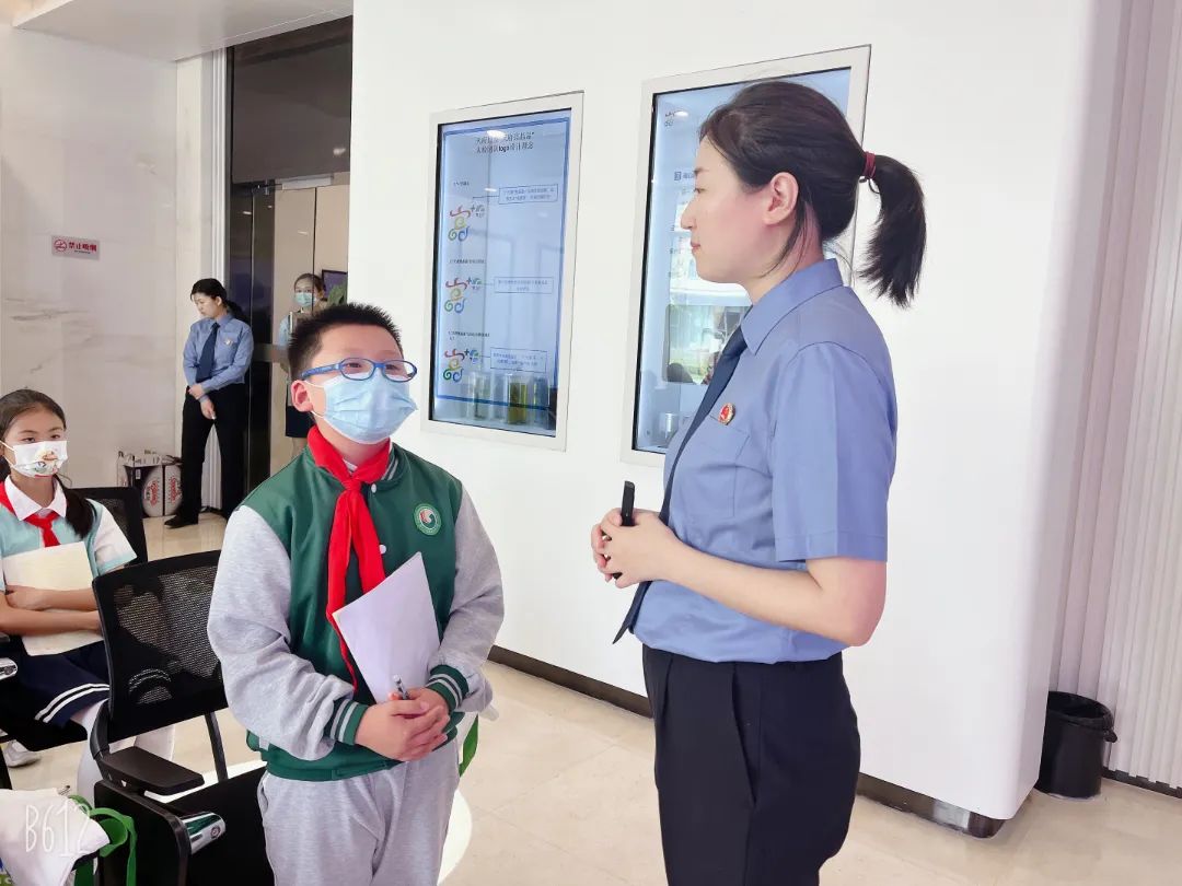 法治护航 守护成长｜天府新区永兴小学开展法治教育进校园系列活动