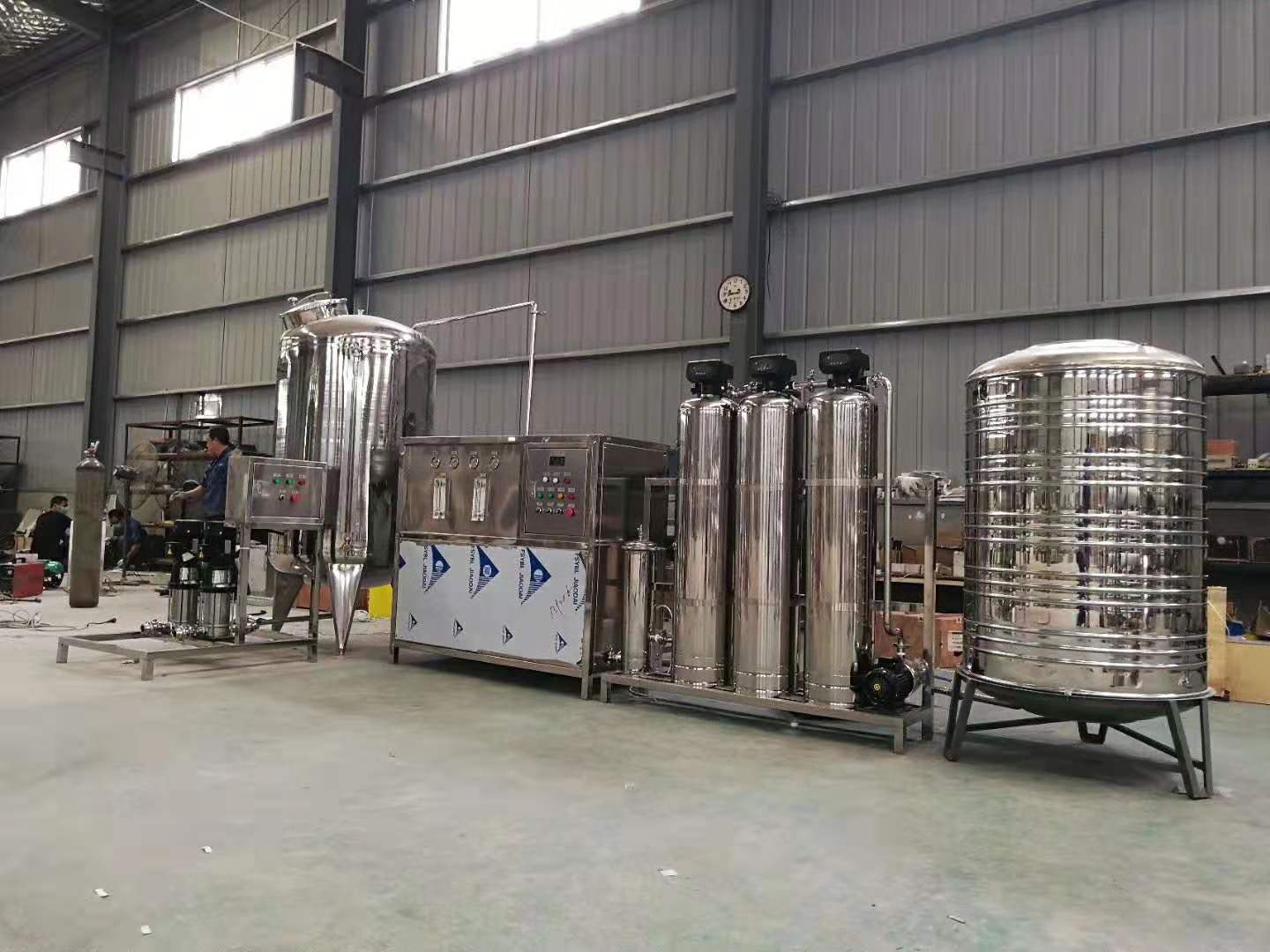 源洋水处理设备0.5吨反渗透纯水大面积铺货，只收取耗材费