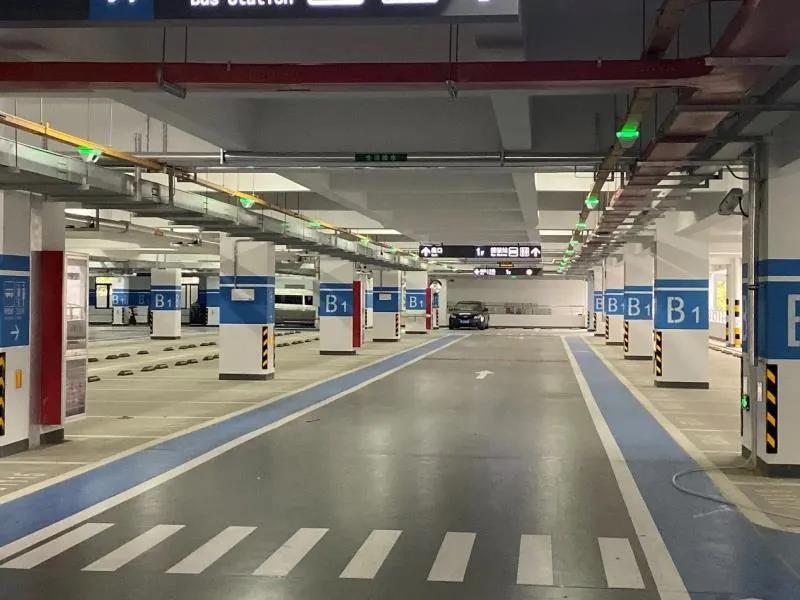 浦东机场停车省钱方式