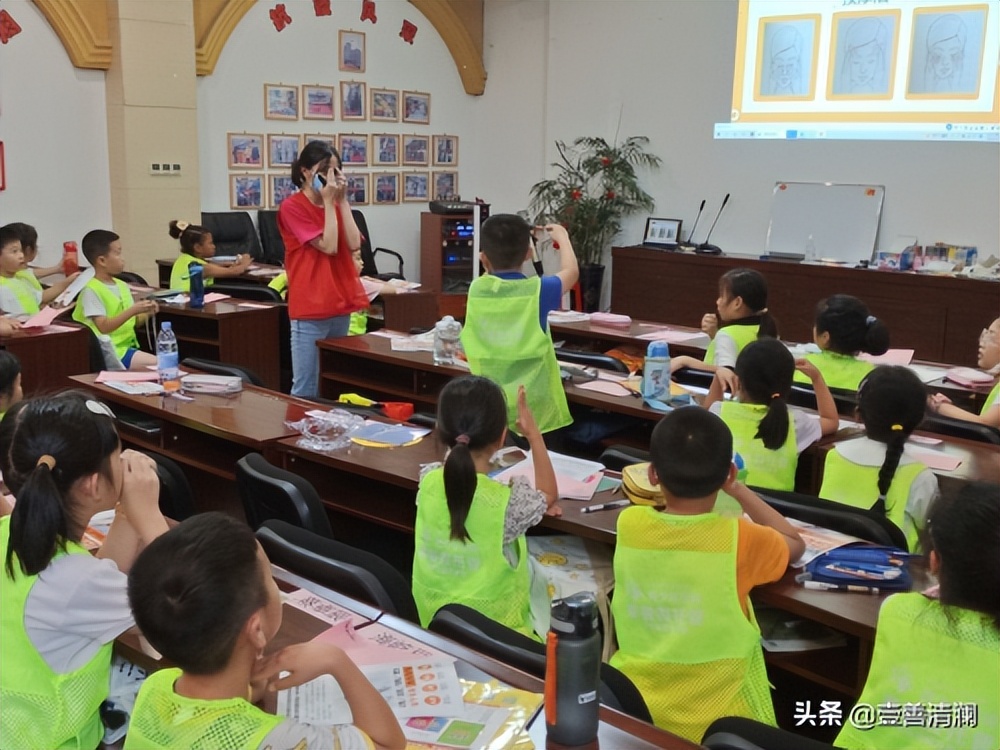 长山社区儿童暑期“护眼小课堂”