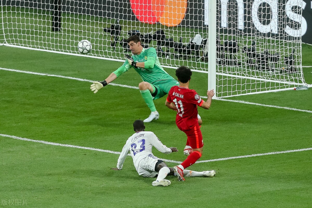 利物浦欧冠视频（欧冠决赛-维尼修斯进球 库尔图瓦多次神扑 皇马1-0利物浦 第14次夺冠）