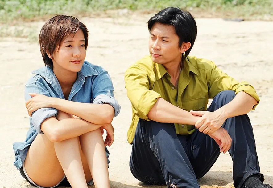 郑子诚夫妇罕同框，演员妻子息影多年气质依旧，曾演《鉴证实录》