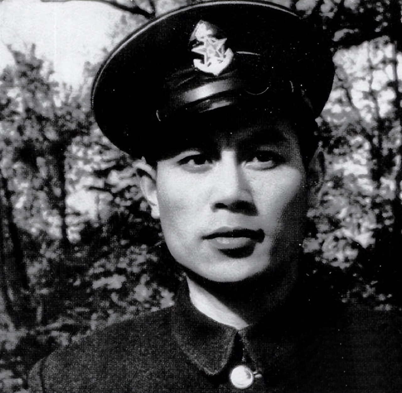 60年代可以演帝王的十位男星 个个气场强大 扮相也力压陈道明唐国强