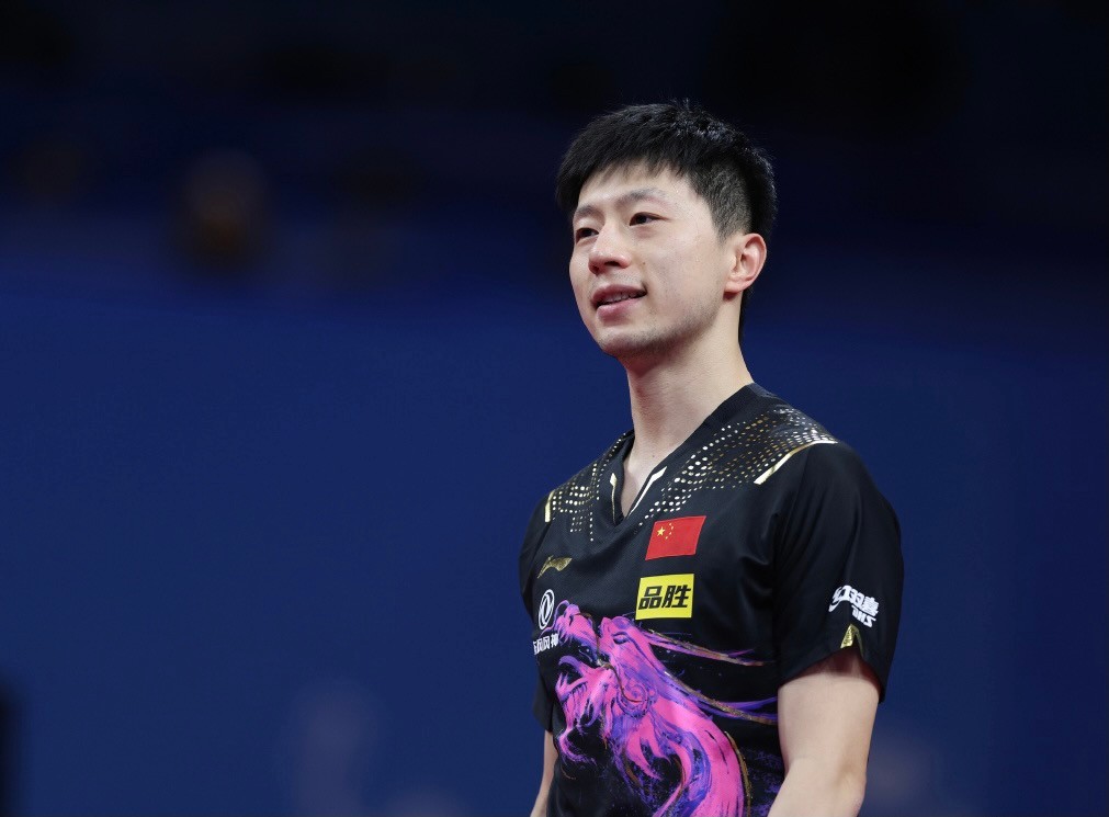 马龙和许昕的最新比赛(国乒兄弟情!