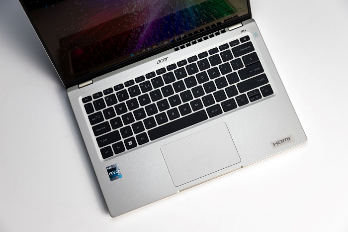 宏碁非凡s3高能版:oled屏 标压cpu 5000元档新"守门员"