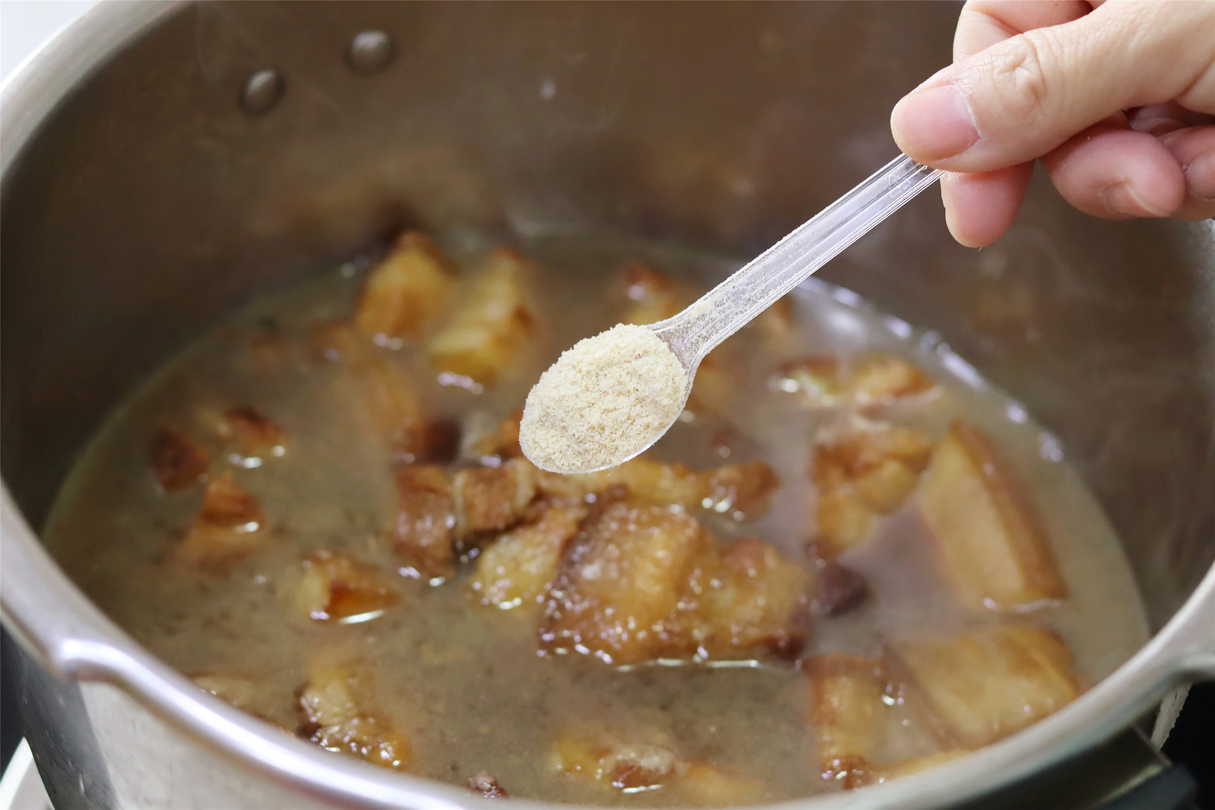 红烧肉的制作方法,红烧肉的制作方法视频教程