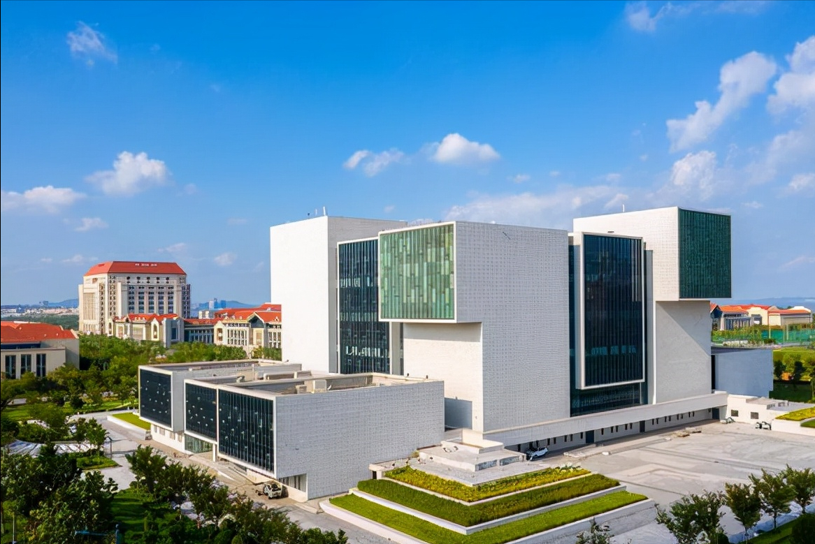 恭喜！山东一所双非高校迎来“新突破”，冲上双一流稳了？