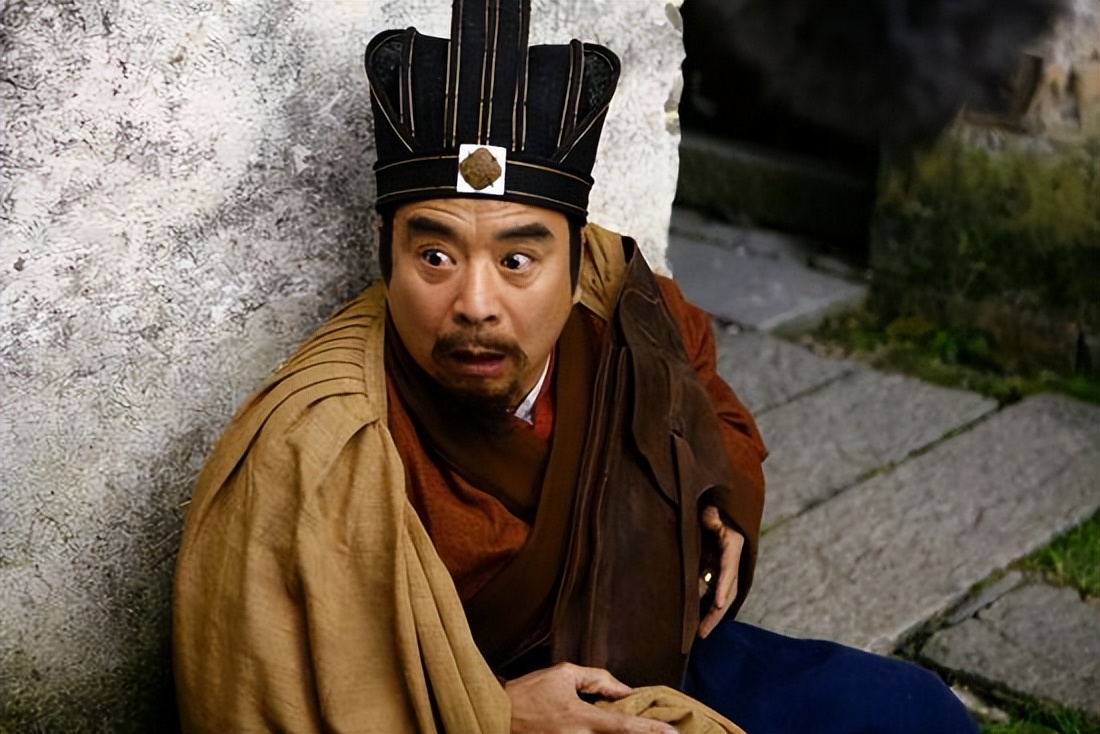 河南老戏骨岳跃利,前妻家喻户晓,二婚小11岁娇妻隐瞒从来不谈