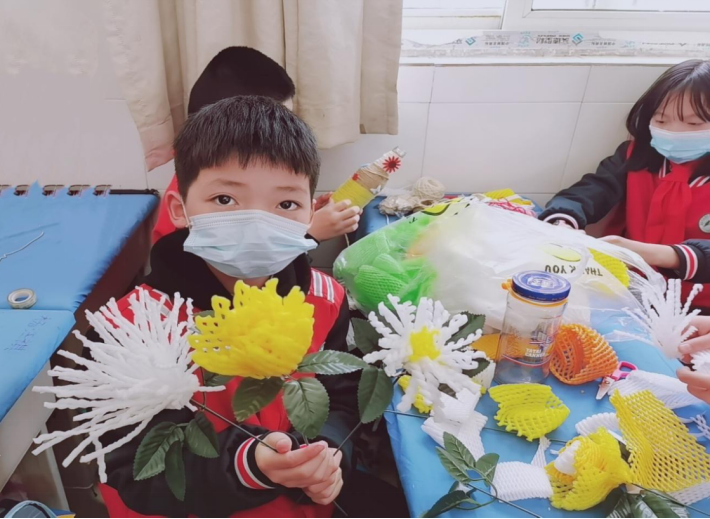 武漢市東湖小學(xué)：緬懷先烈慎終追遠(yuǎn)，生態(tài)清明少年先行