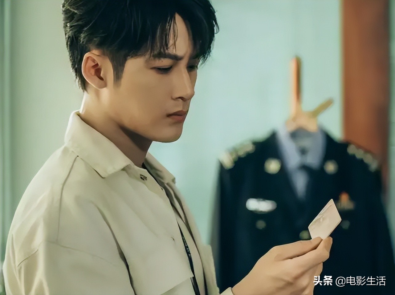 2022年上半年10佳国产剧，央视占了4部，最高分高达8.6分