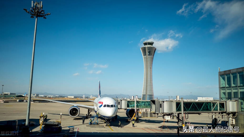 2002年，南大硕士为骗取保险，在飞机上纵火，导致112人全部遇难