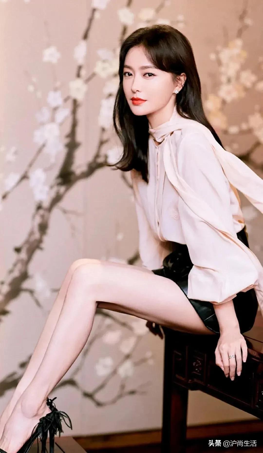 秦岚：精致漂亮，温婉优雅，成熟迷人