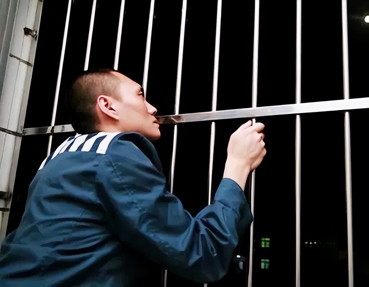 一个死刑犯的最后24小时：秩序、恐惧后的平静和结束