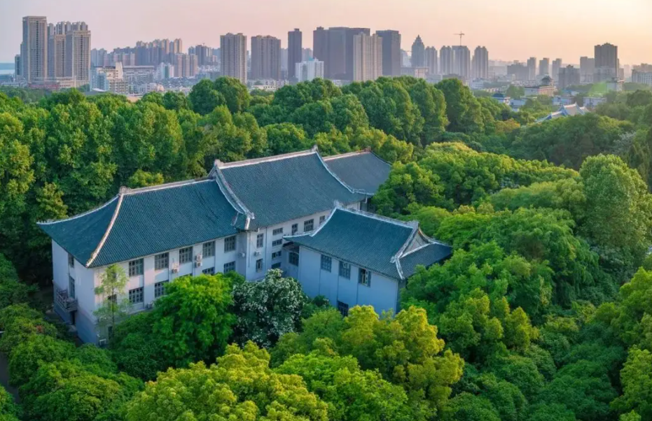 最新排名！湖北2022年师范类大学名单公布，你能考上哪一所呢？