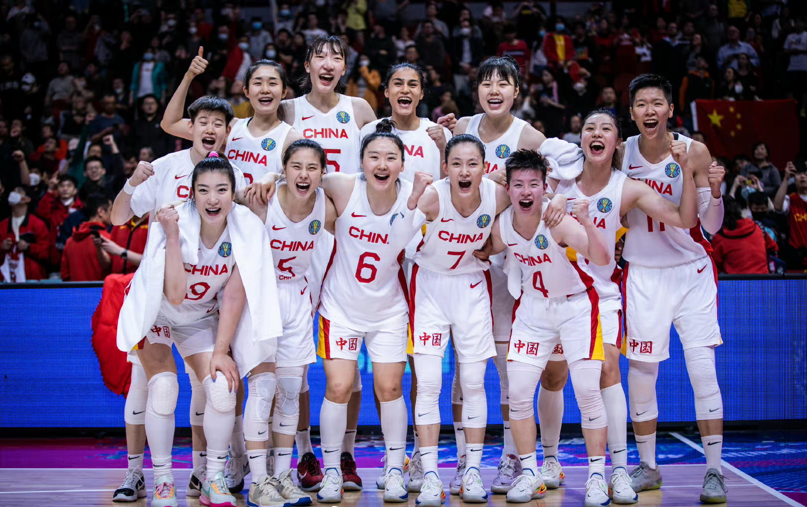 cctv體育賽事（CCTV5直播遼籃，APP轉奧沙利文出戰大師賽，5+錄播中國女籃+女排）