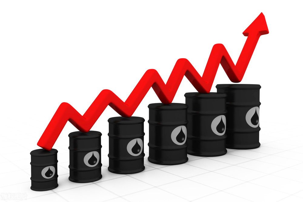 托运年油价调整一览表，油价“13涨8跌”，大涨“超1.12元/升”