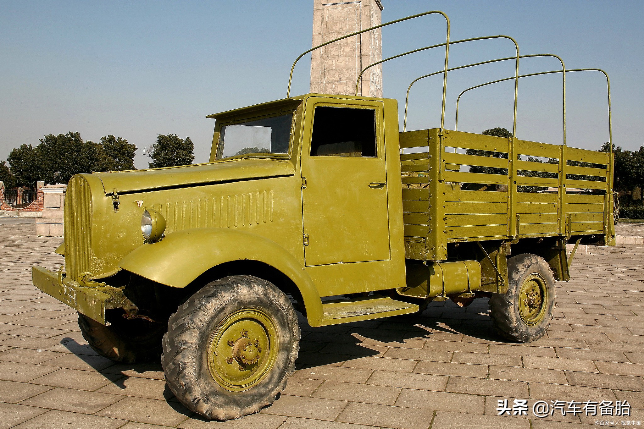 从新中国成立到如今的新能源时代，中国汽车从未停止脚步