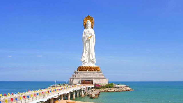 三亚南山海上观音(南海观音在三亚哪个湾？三亚有五个名湾，它知名度较低)