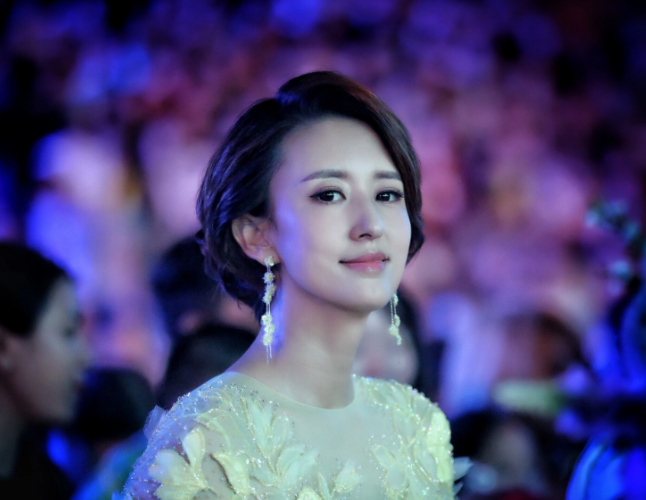 主持人张蕾:与杨帆有缘无分,嫁普通生意人,婚后生一子幸福美满