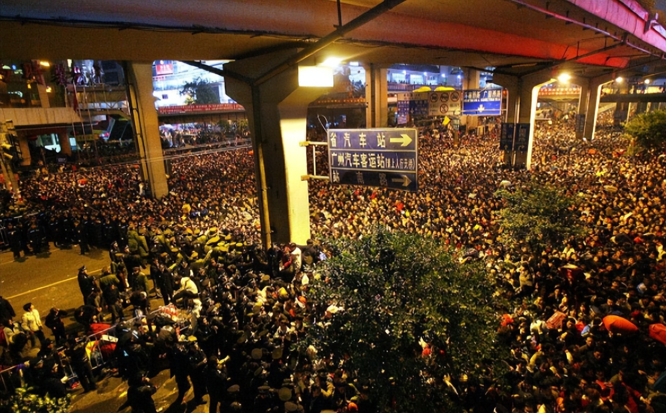 2008奥运会多久结束（2008年罕见雪灾：铁路高速大瘫痪，20省受灾，把我国逼成基建狂魔）