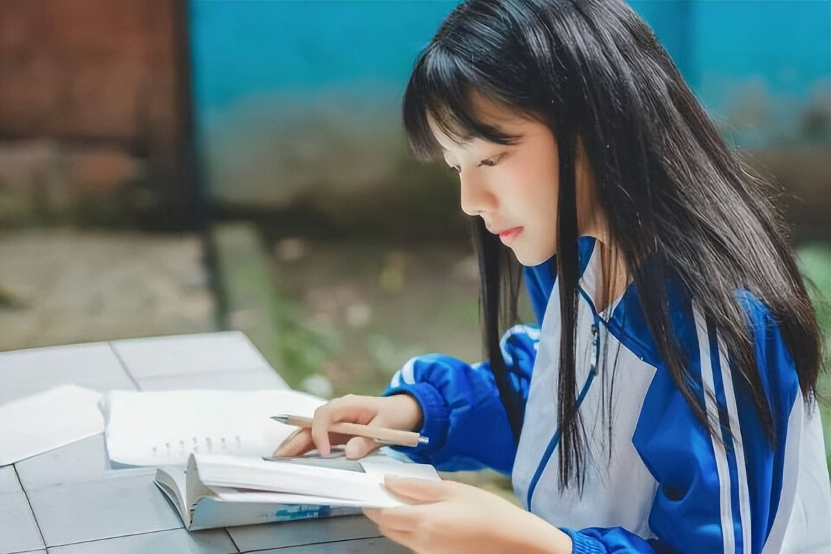七個寂寞的日子（寫給奔五的人：提前給自己鋪好三條退路，避免晚年孤獨）