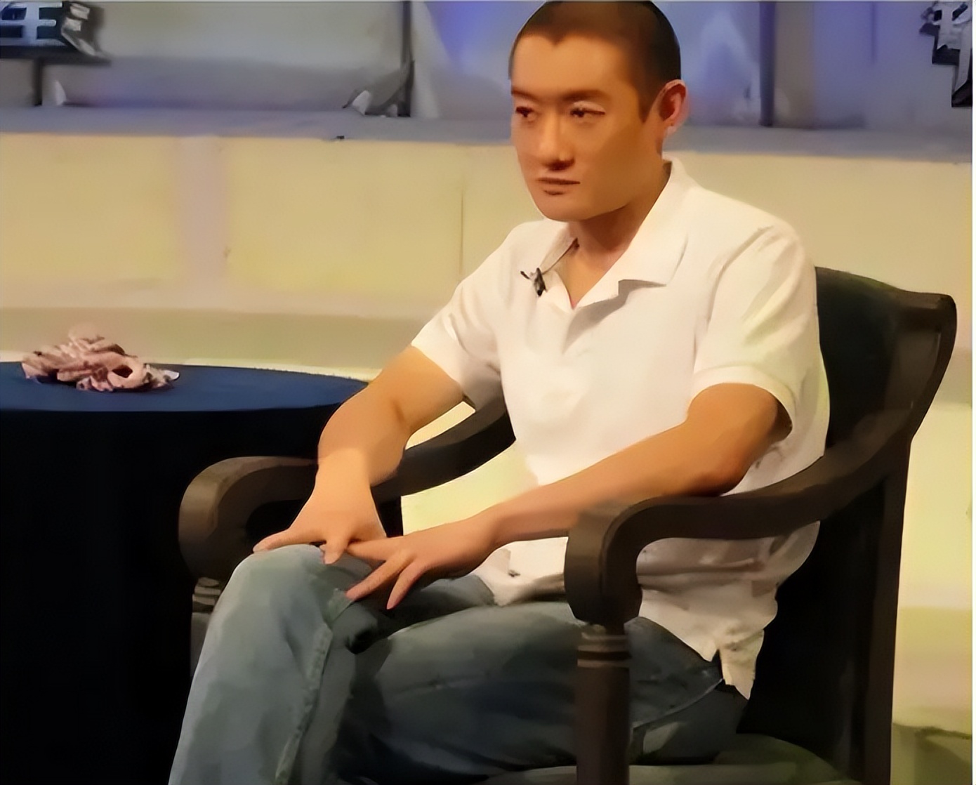 分手后她遇到了被称为"京城四少"之一的汪宇,这段感情维系了两年被第