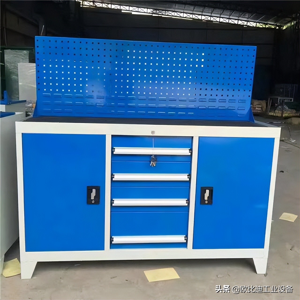 深圳工具柜尺寸，重型工具储存柜，双开门工具柜