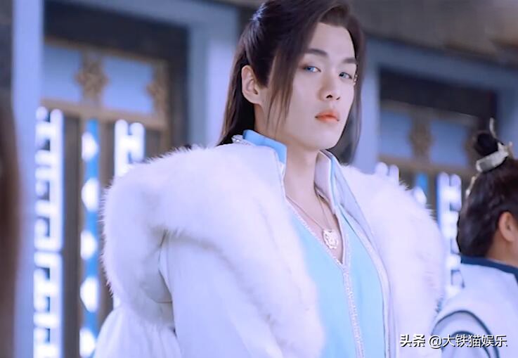 气质不行就别穿貂了，10位古装美男告诉你啥叫貂皮上身，贵气逼人