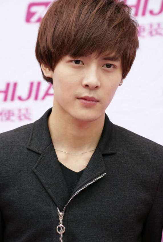 和其他娱乐圈因戏结缘的夫妻不同,颖儿和付辛博是因为一个恋爱综艺走