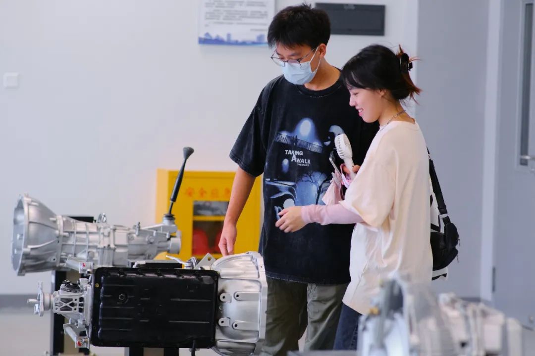 多少分能上深技大？校园开放日给你答案