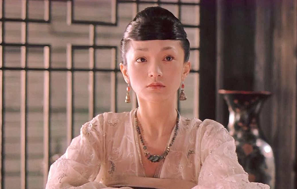 原本以为《如果爱》就是她获奖的巅峰时期.