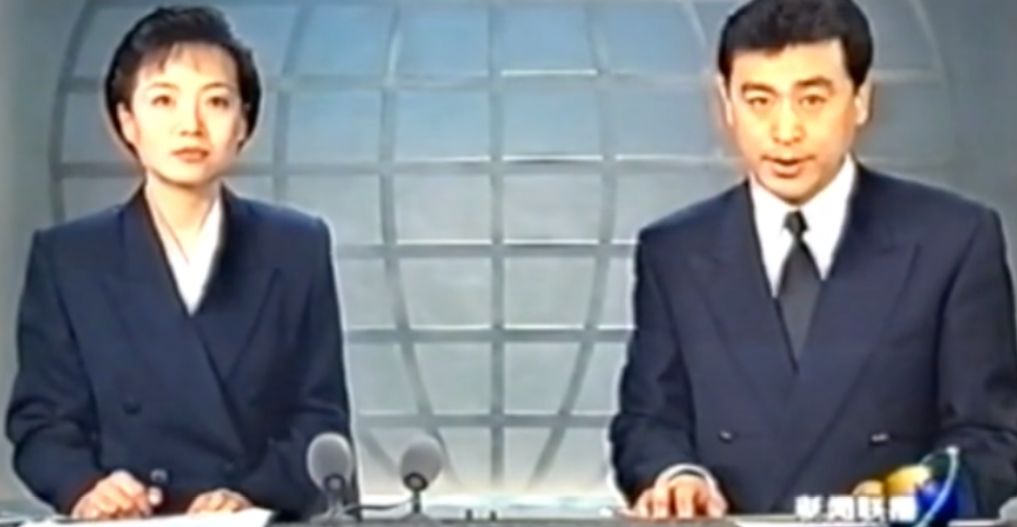 央视主持人贺红梅：事业顺风顺水，如今54岁婚姻状况成谜