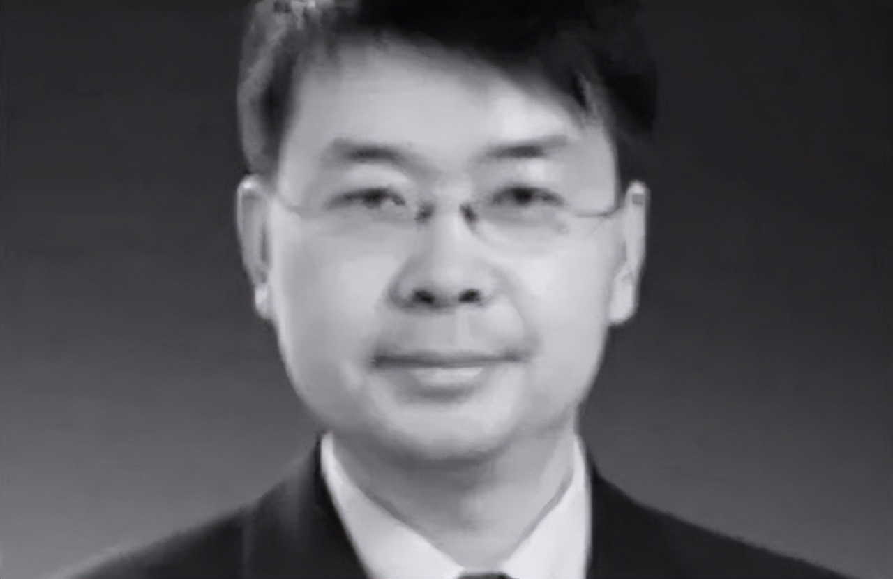清华“副教授”程朋逝世，年仅48岁，生前个人履历不容小觑