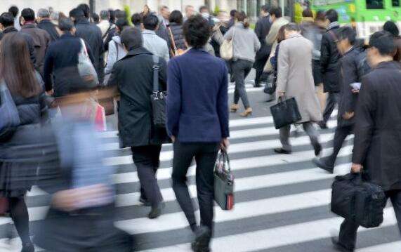日本现状怎样？月薪2万元人民币在日本能过什么样的生活？