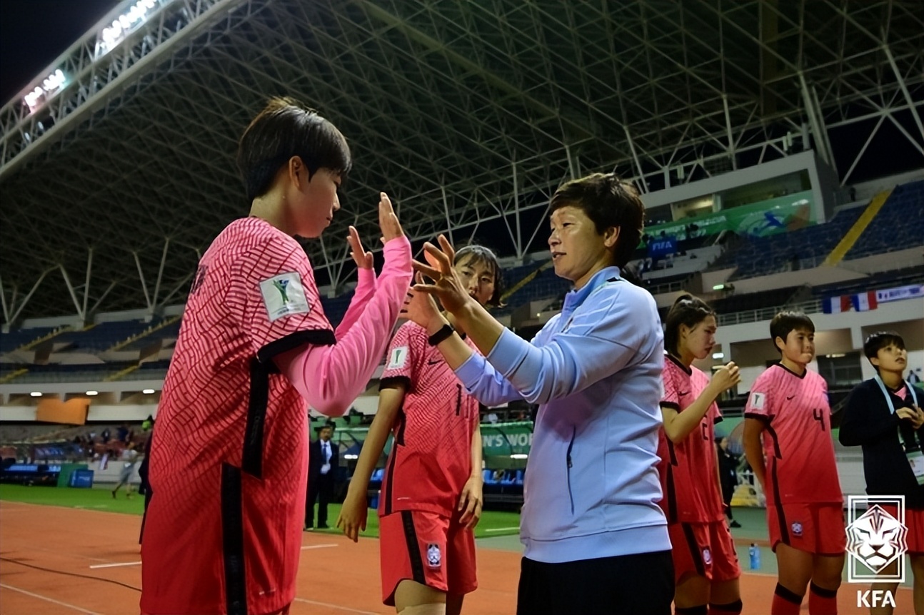 u20法国女足世界杯(「今**足晚报」（2022.8.18）——憾负法国，韩U20女足结束征程)