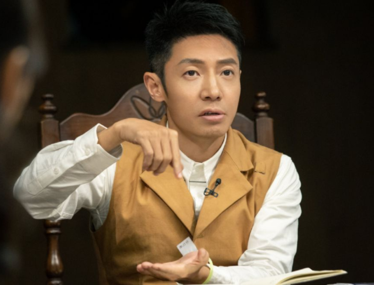 清华女大学生的“炫富照”走红：优秀的人，绝不会过低配的人生