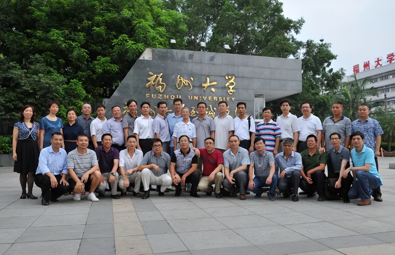 2022福建高校排名最新更：厦大一马当先，福建师大以下克上