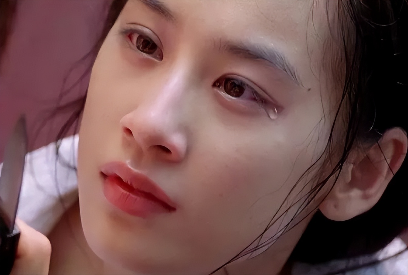 初见又美又灵又干净，走红后却像变个人，这6位女星的脸，好可惜