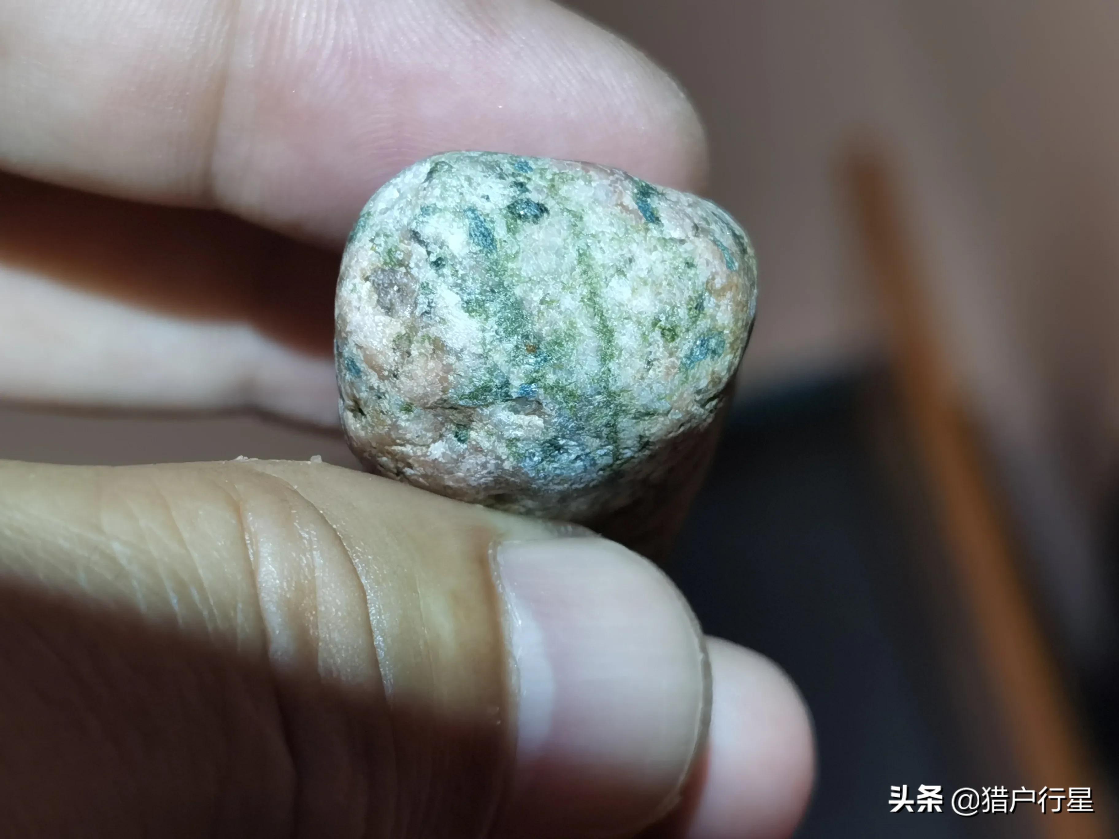 玄武岩橄榄石陨石