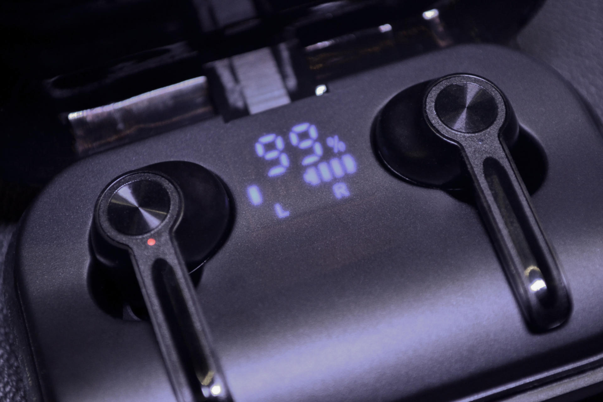 充电宝OR耳机合二为一 英雄G1真无线蓝牙耳机