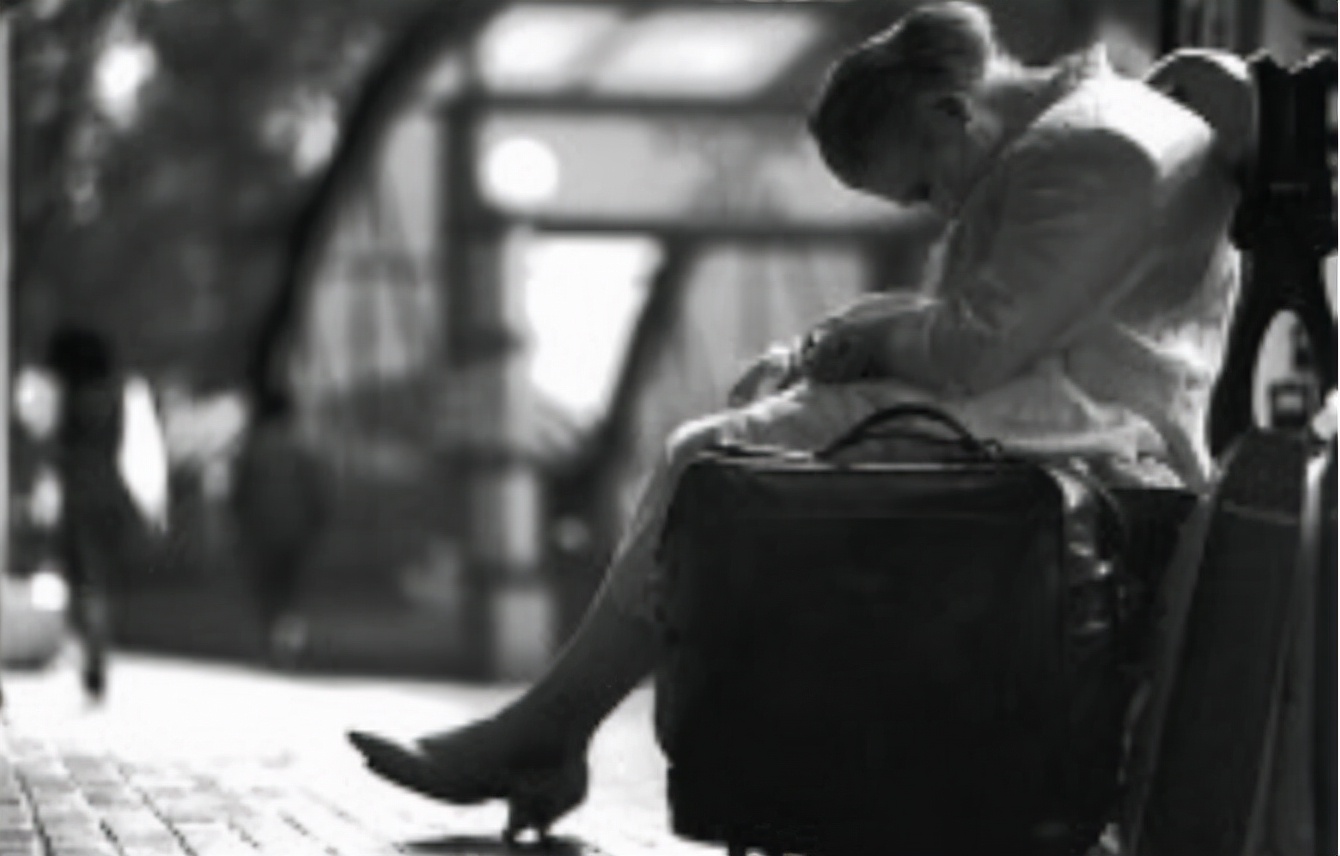 日本烟花女子74岁高龄仍站街，60年不间断拉客，却备受日本人尊重