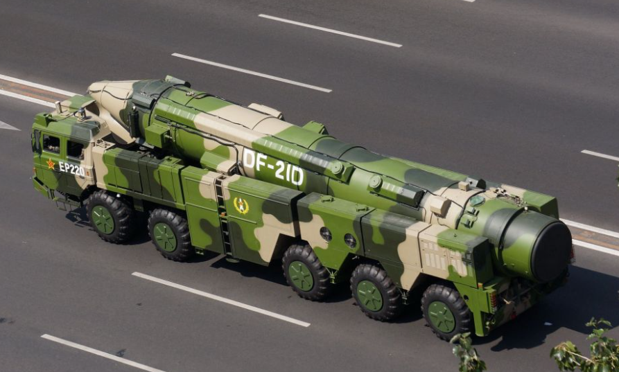 沙特东风21(12月24日,美称中国帮沙特造弹道导弹;日本演练与中国争夺