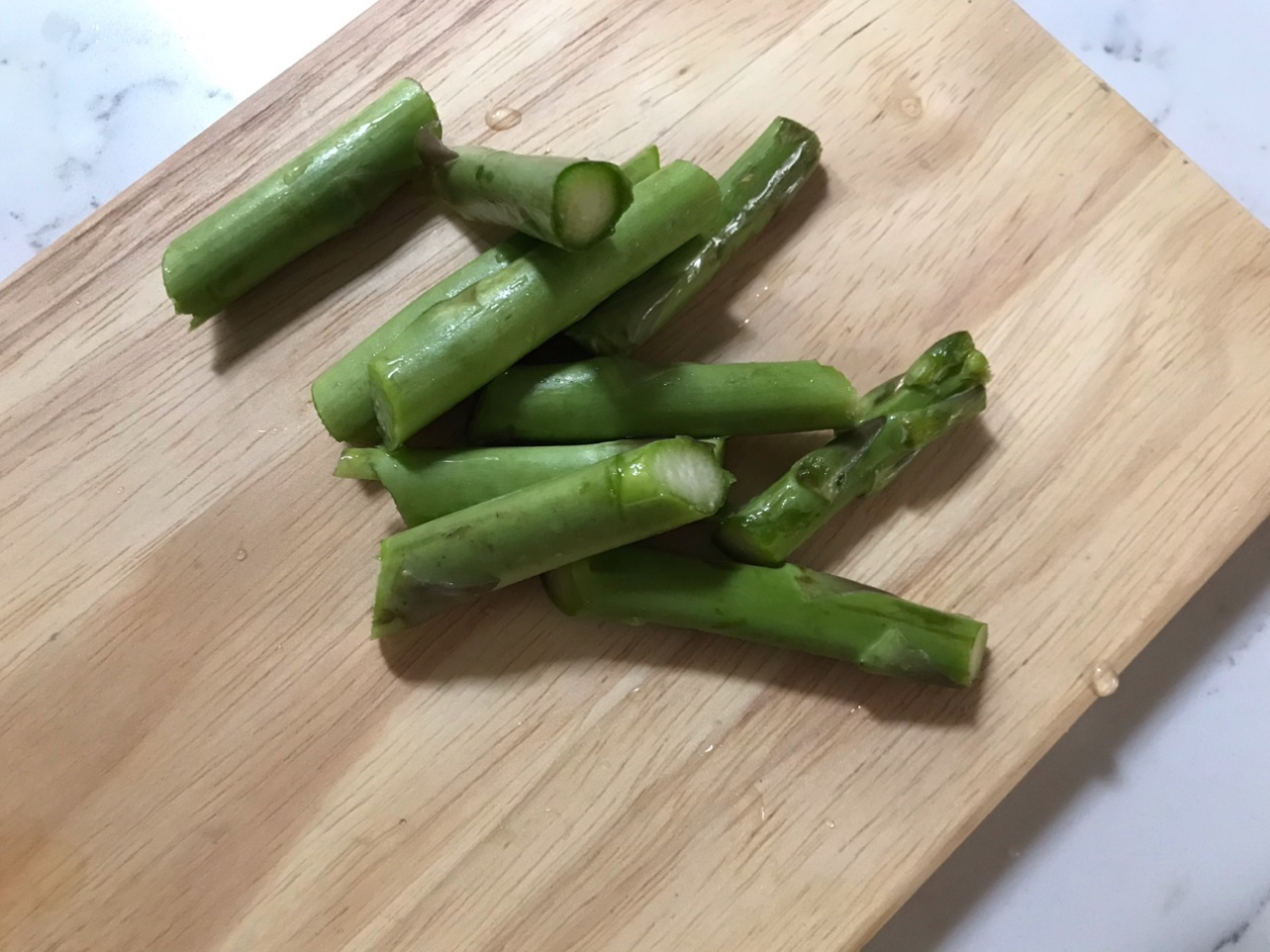 芦笋炒牛肉怎么炒好吃（九步做出鲜美多汁的芦笋炒牛肉）