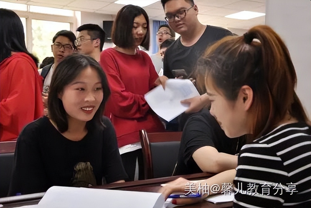 以下几种大学生简历，HR“看一眼”就会淘汰，你还在写吗？