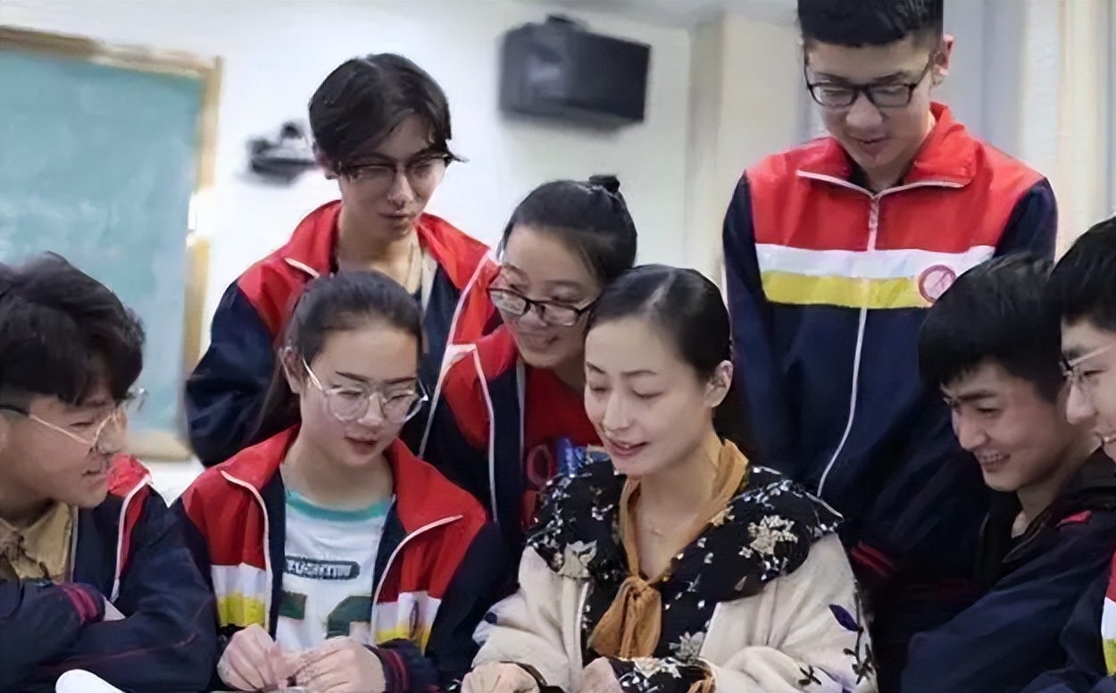 教师有福了，部分教师可享受绿色通道，凭借工龄直接评定职称