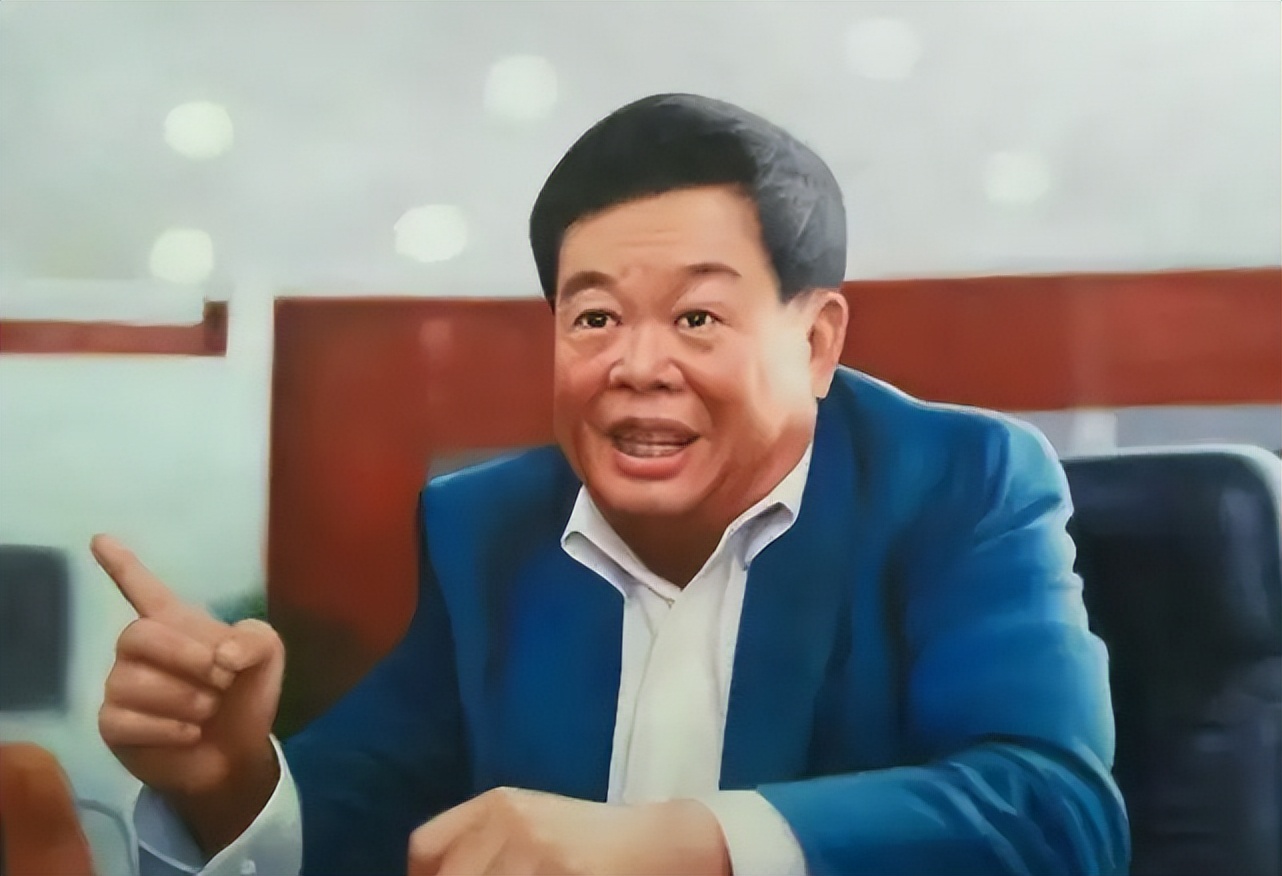 没上过大学的成功人士,大学没成功毕业-爱妻自媒体