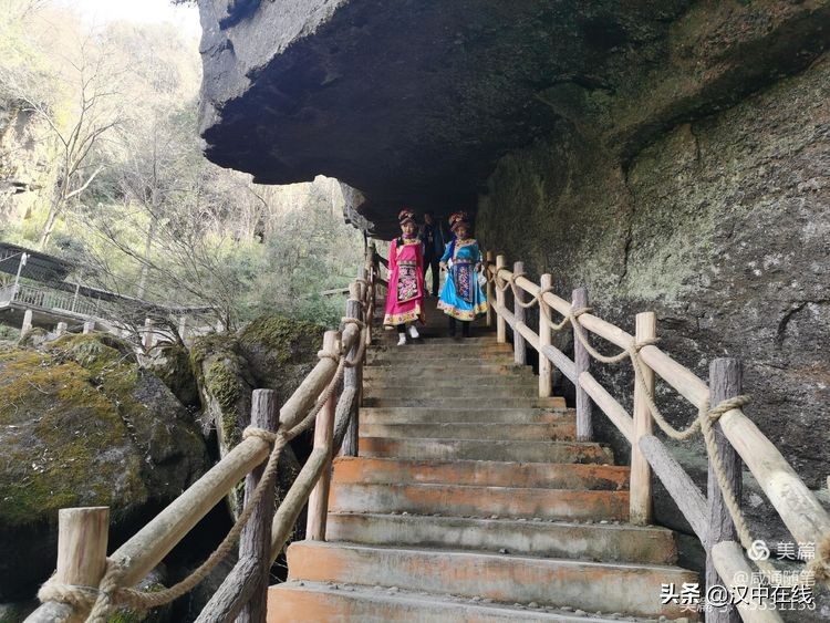 來此處踏青，不負(fù)春光不負(fù)卿